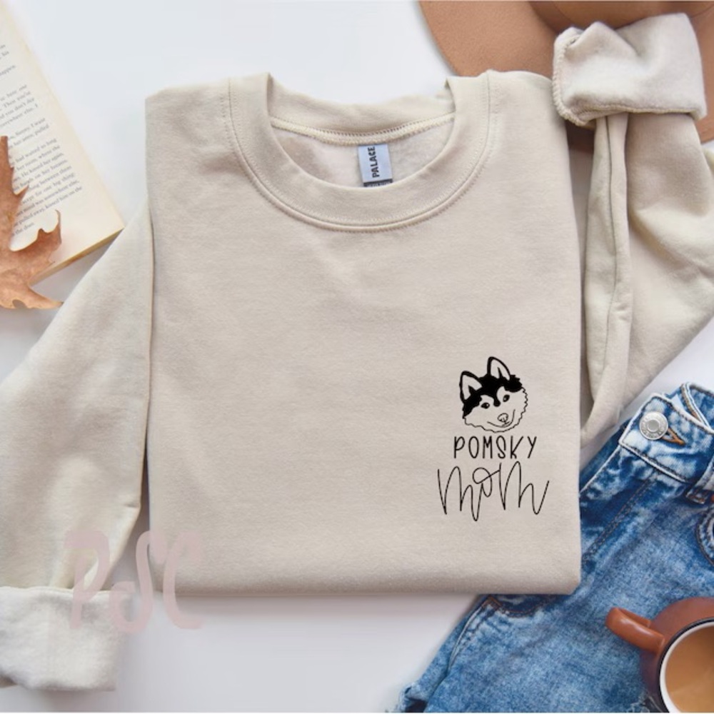 Pomsky 🐶 Mom Cream Sweater - ETSY